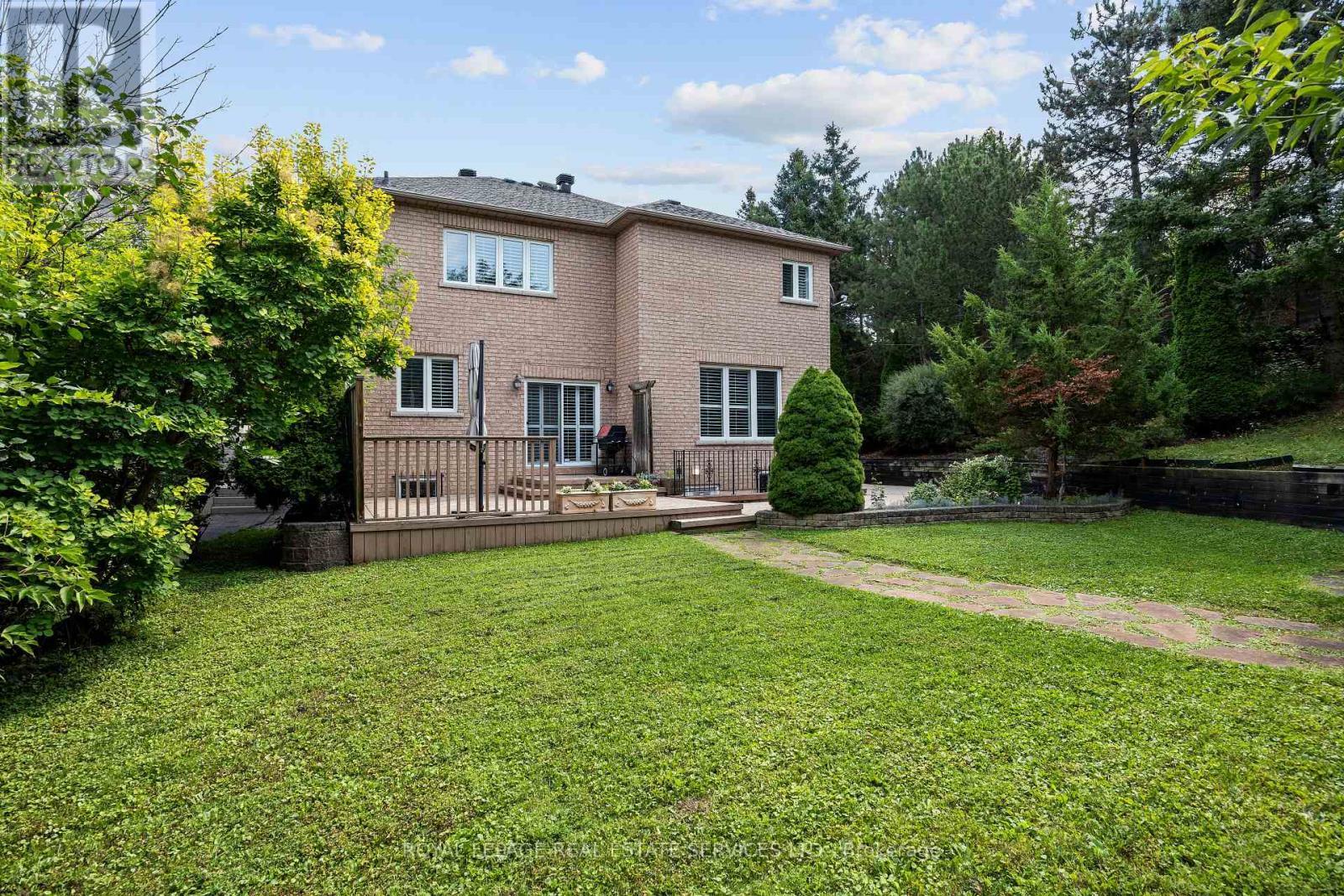 96 Bradgate Drive, Markham, ON - Outdoor