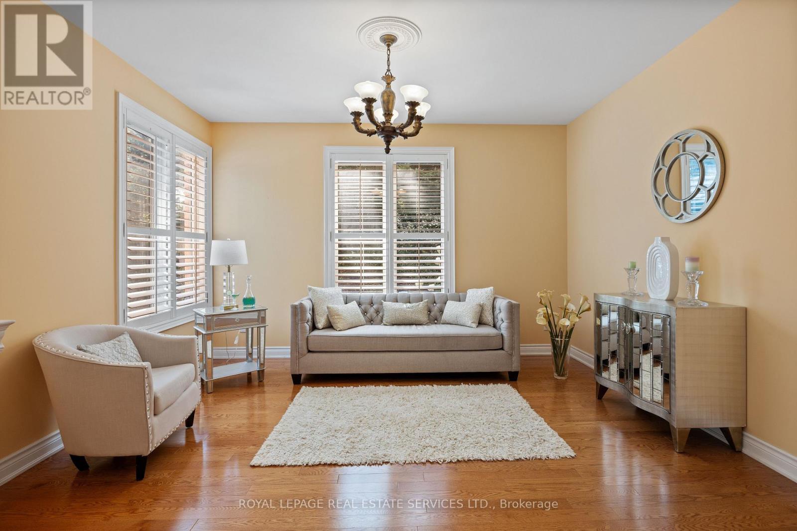 96 Bradgate Drive, Markham, ON - Indoor Photo Showing Other Room