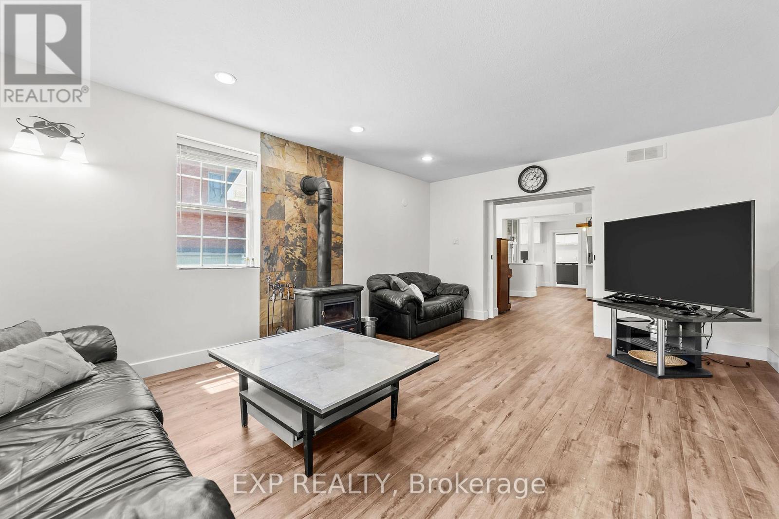 137 Fried Street, Bluewater (Dashwood), ON - Indoor