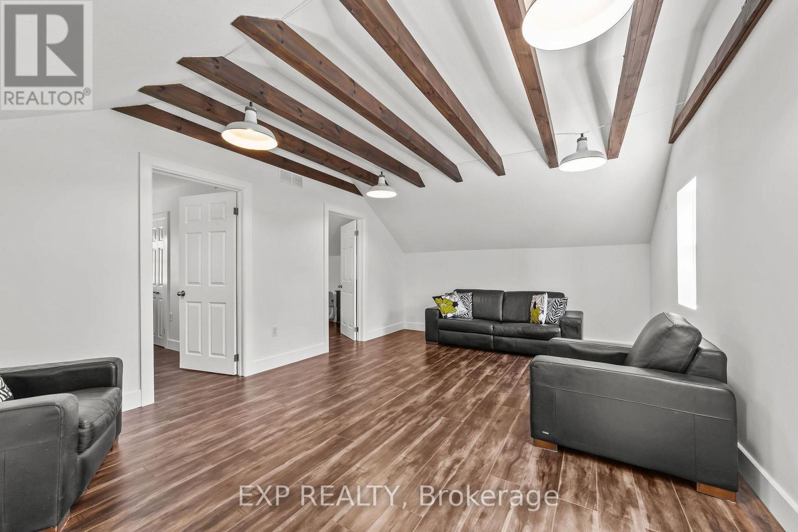 137 Fried Street, Bluewater (Dashwood), ON - Indoor