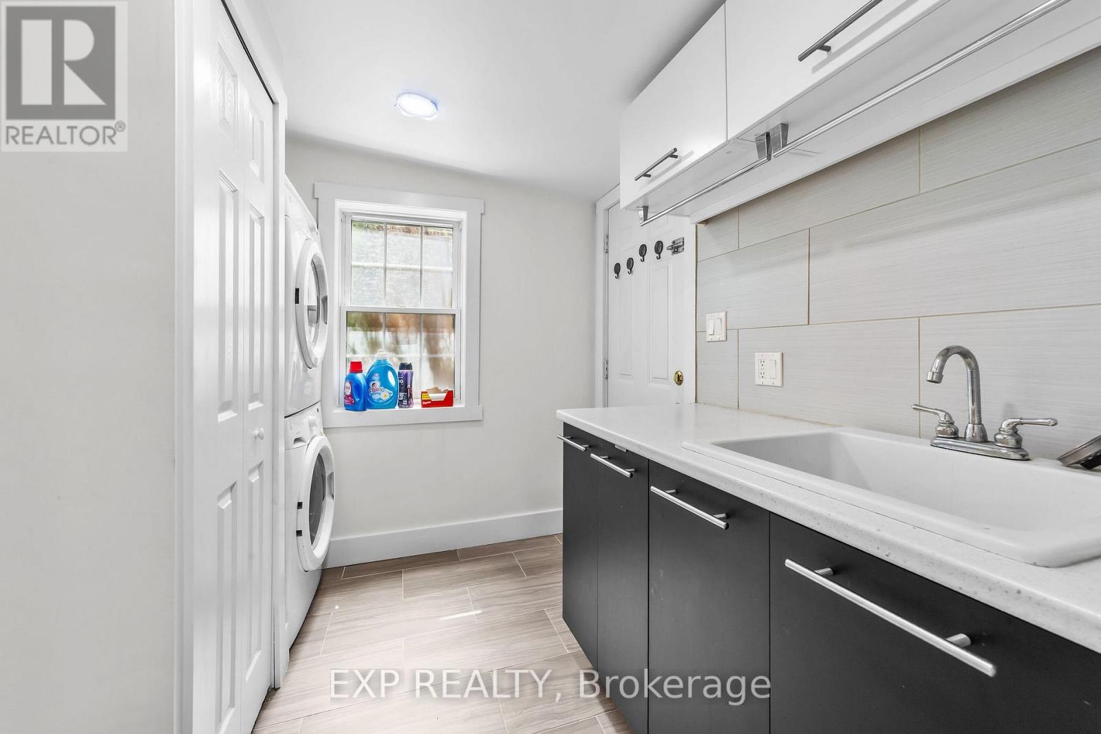 137 Fried Street, Bluewater (Dashwood), ON - Indoor