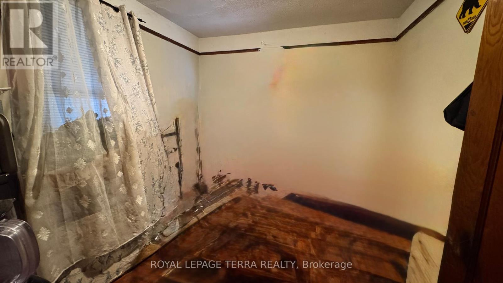 772 Barton Street E, Hamilton, ON