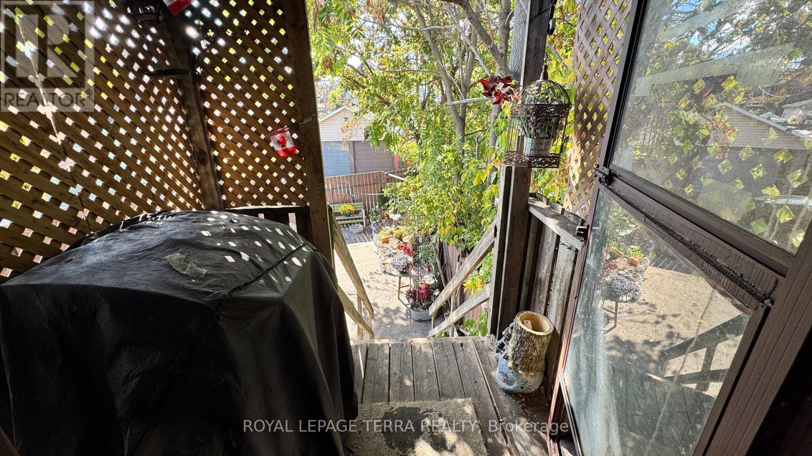 772 Barton Street E, Hamilton, ON