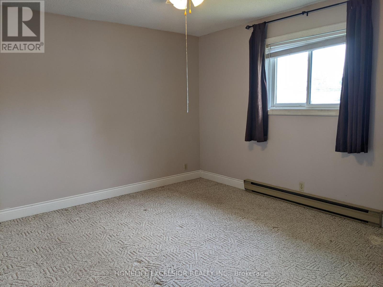 1478 Simcoe Street N, Oshawa, ON