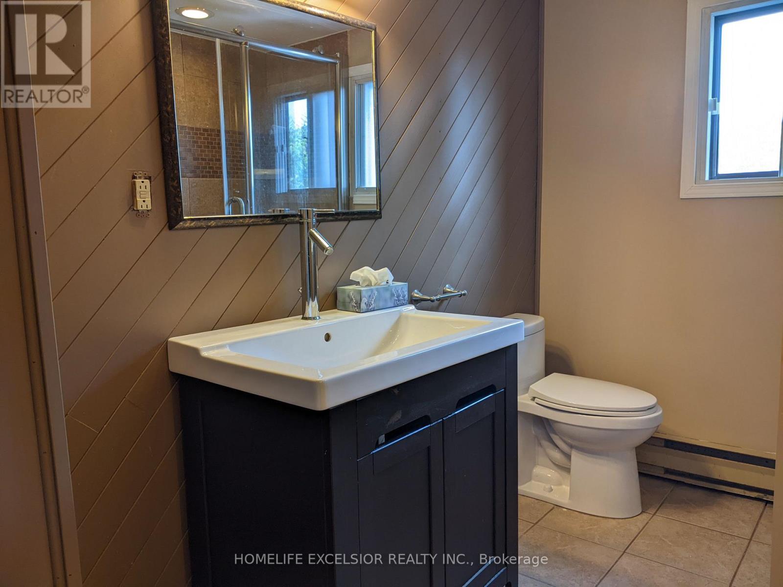 1478 Simcoe Street N, Oshawa, ON