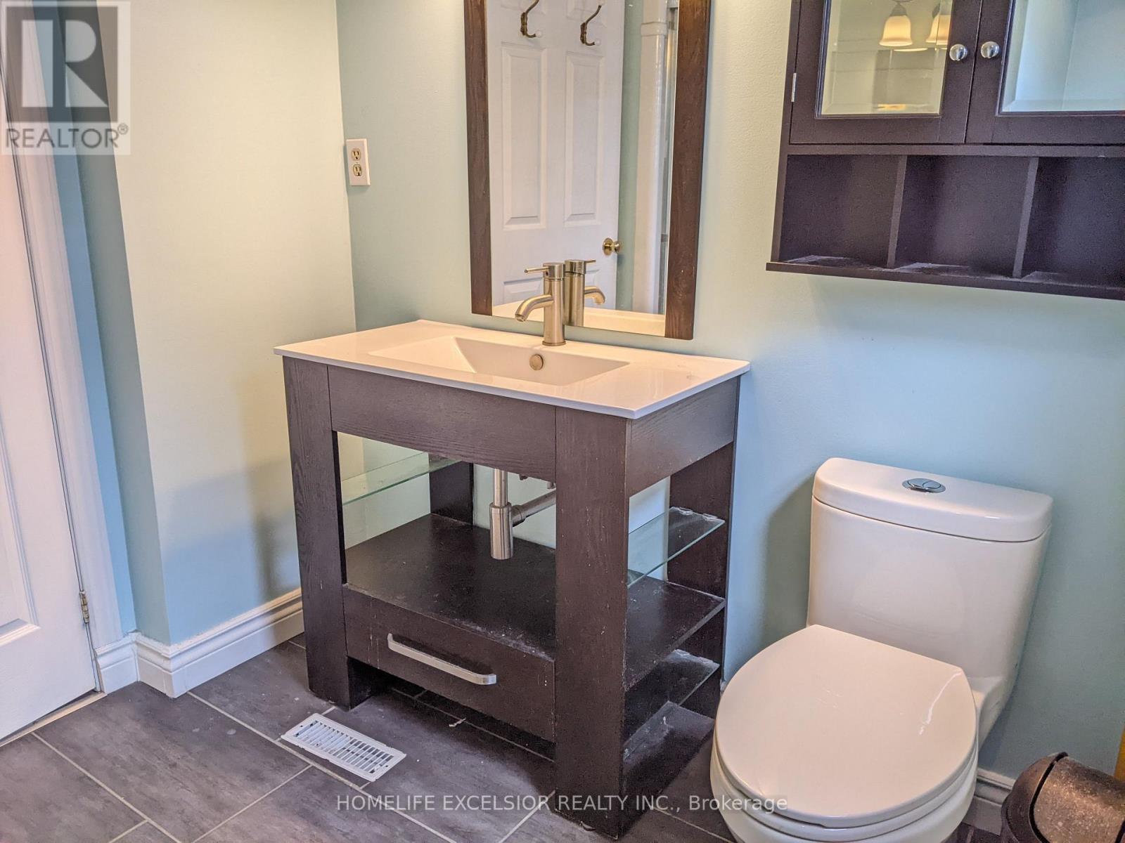 1478 Simcoe Street N, Oshawa, ON