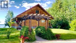 7008 YORK DRIVE Vanderhoof, BC V0J 3A1