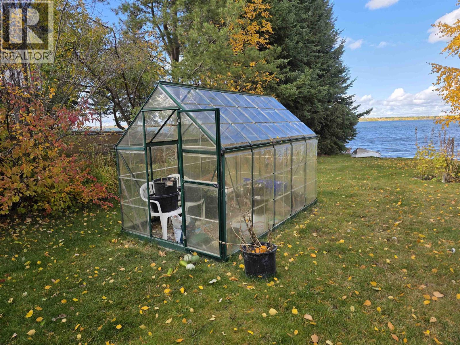 7008 York Drive, Vanderhoof, BC - Outdoor With Body Of Water