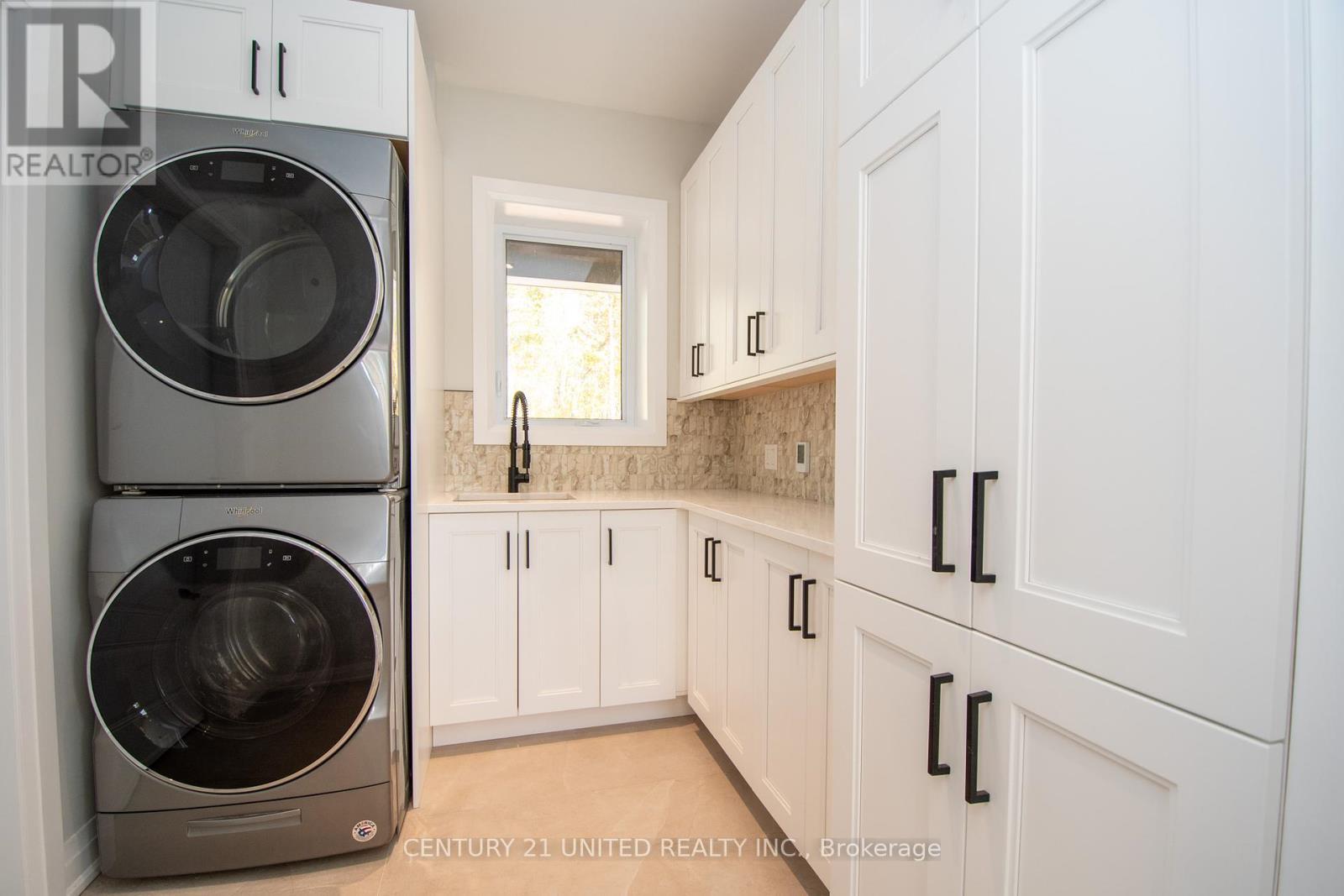318 County Road 47, Havelock-Belmont-Methuen (Belmont-Methuen), ON - Indoor Photo Showing Laundry Room