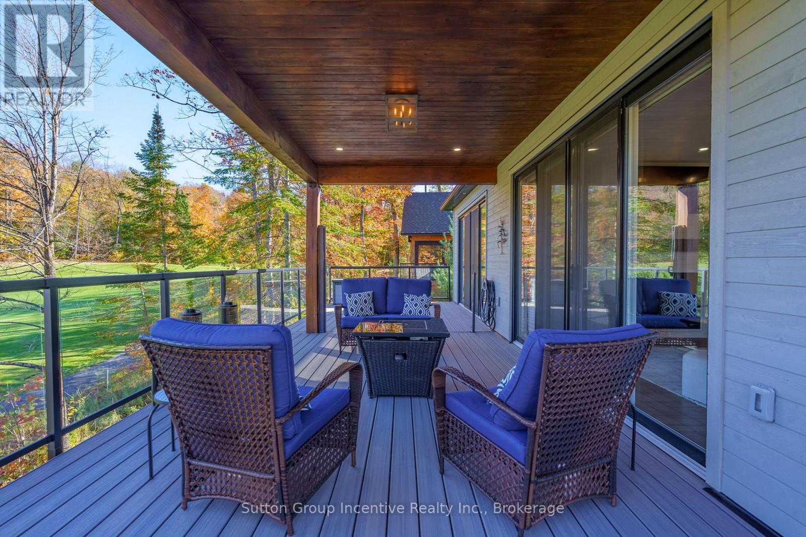 24 St Georges Court, Huntsville (Chaffey), ON - Outdoor With Deck Patio Veranda With Exterior