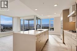 Take advantage of morning/afternoon sunlight -