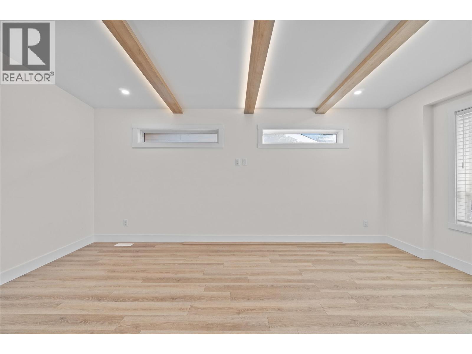 Living Room - 730 Elderberry Walk, Sicamous, BC