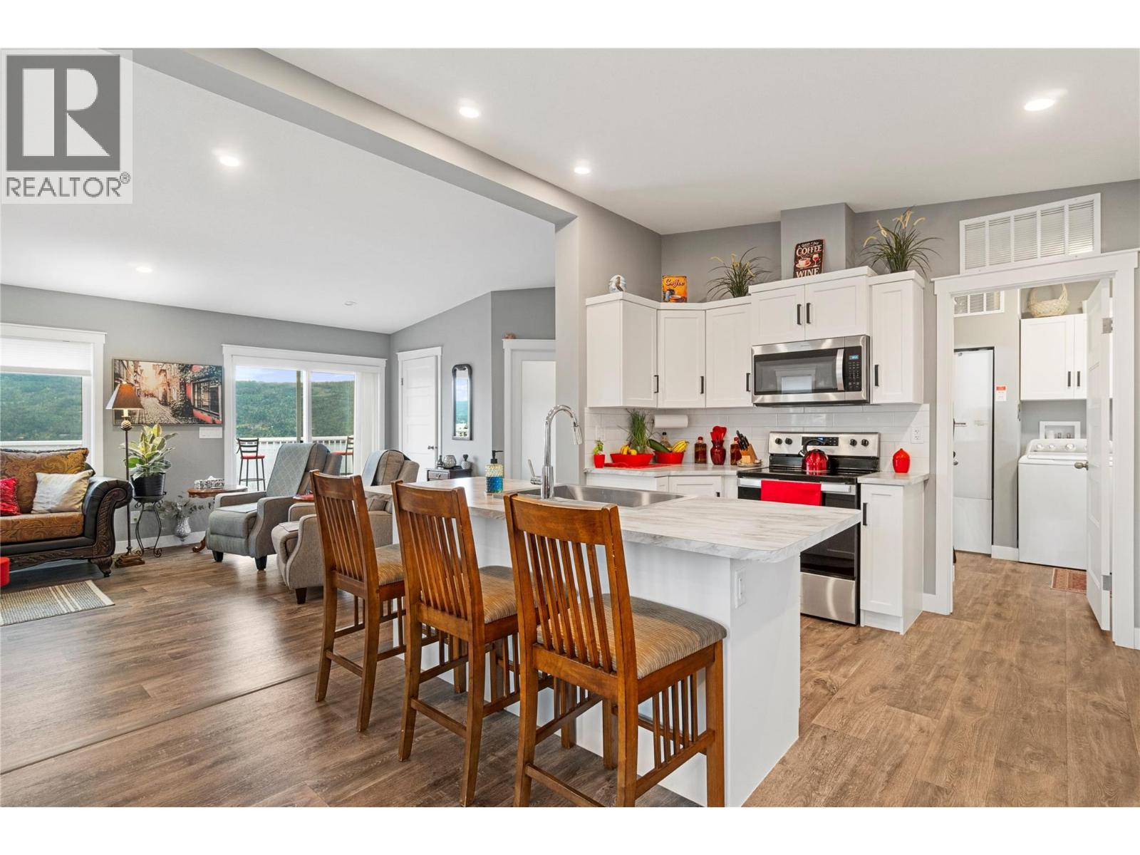 5208 Celista Place, Celista, BC