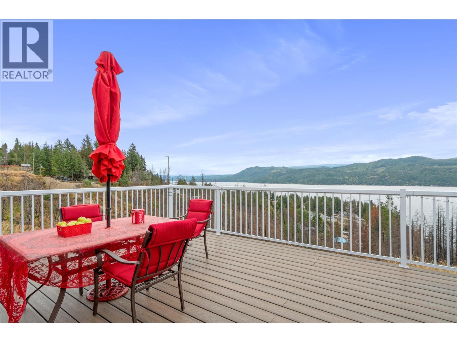 5208 Celista Place, Celista, BC