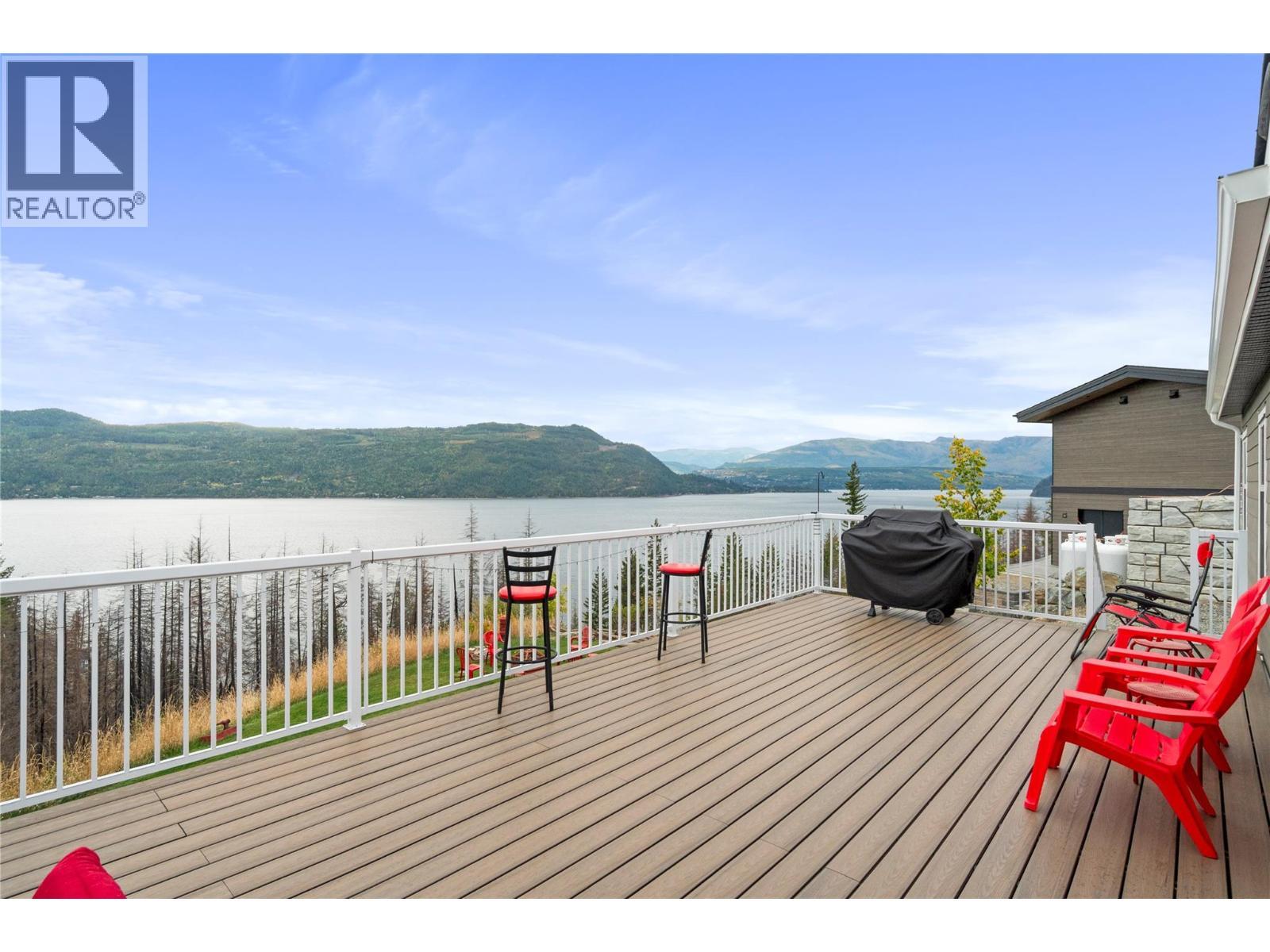 5208 Celista Place, Celista, BC