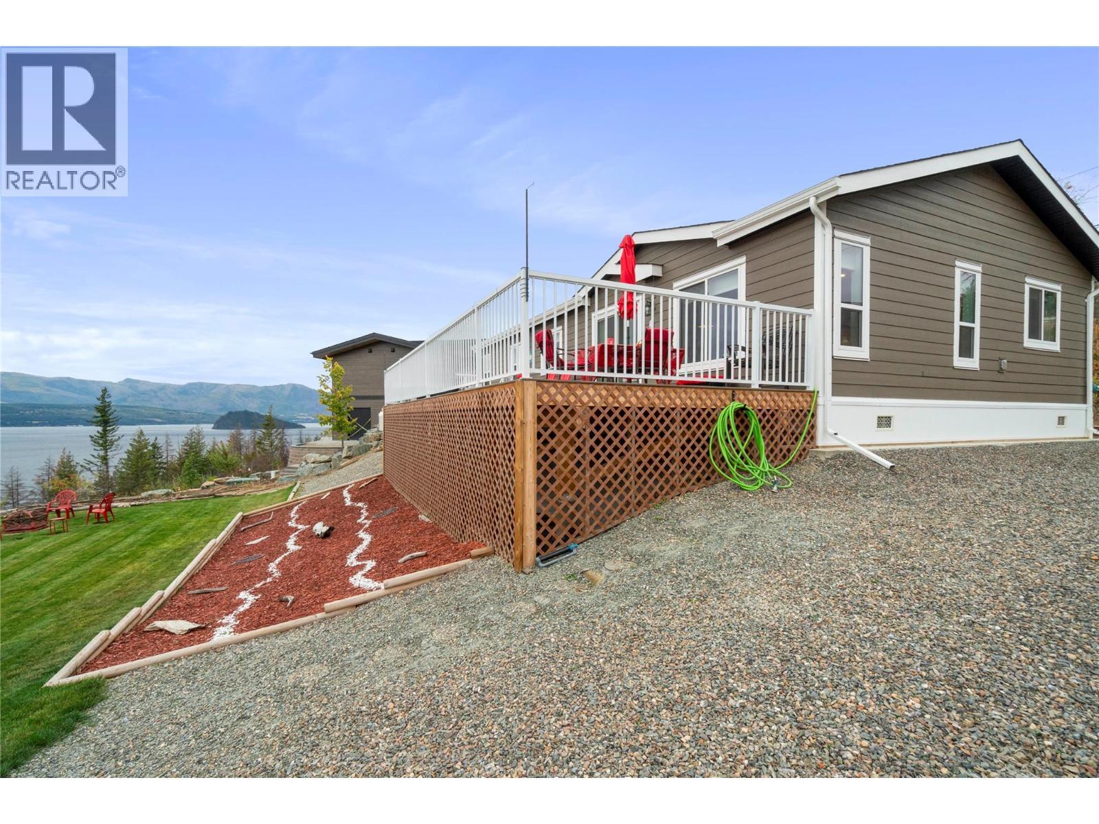 5208 Celista Place, Celista, BC