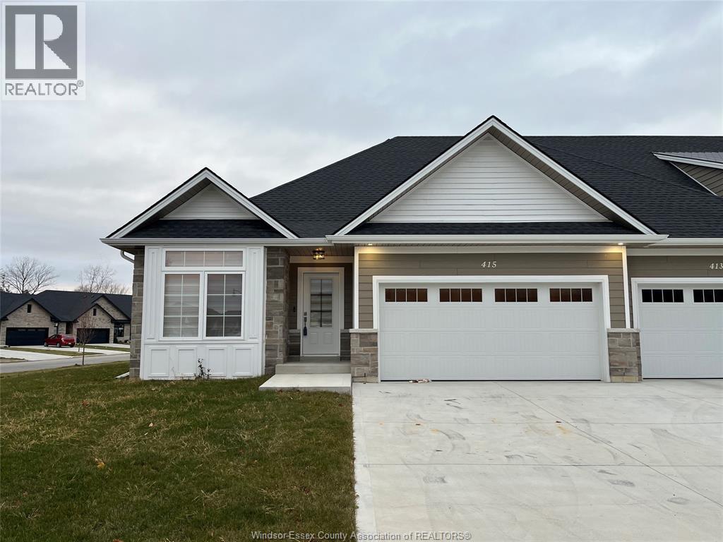 415 Westcott Road, Amherstburg, ON - Outdoor With Facade