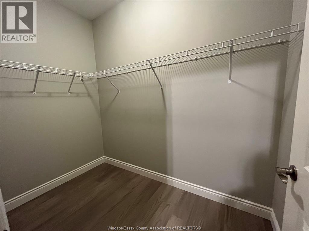 415 Westcott Road, Amherstburg, ON - Indoor With Storage