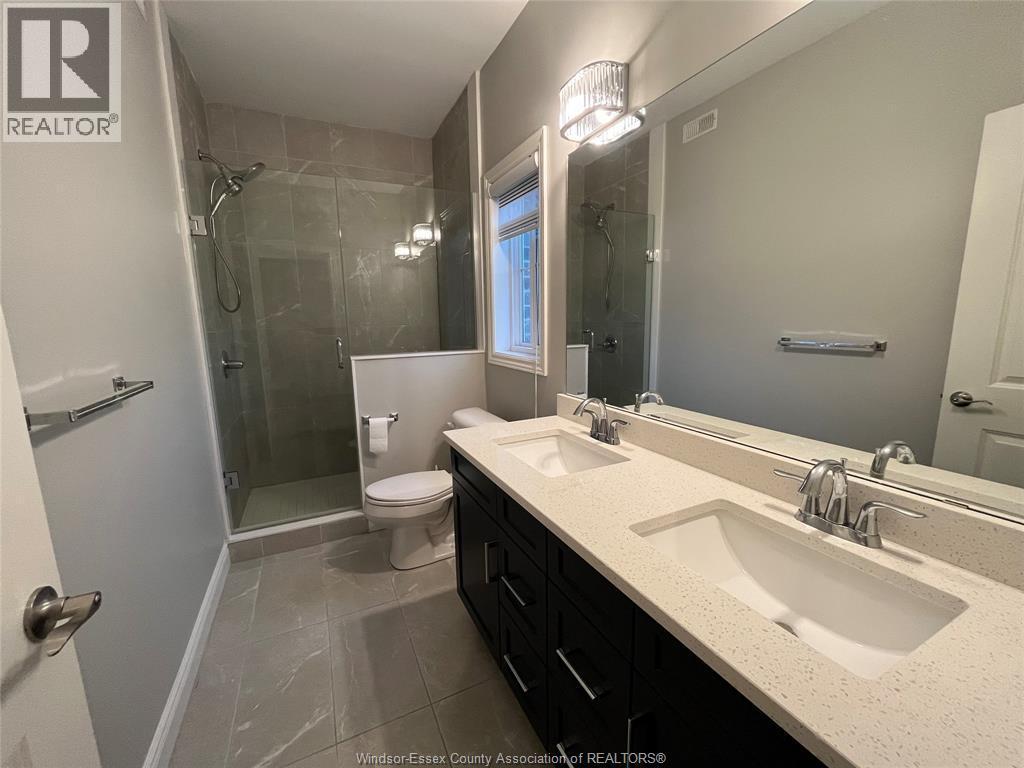 415 Westcott Road, Amherstburg, ON - Indoor Photo Showing Bathroom