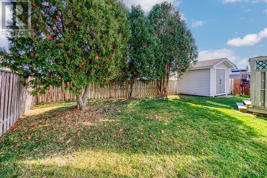 92 Ravina Avenue, Garson, ON - Outdoor