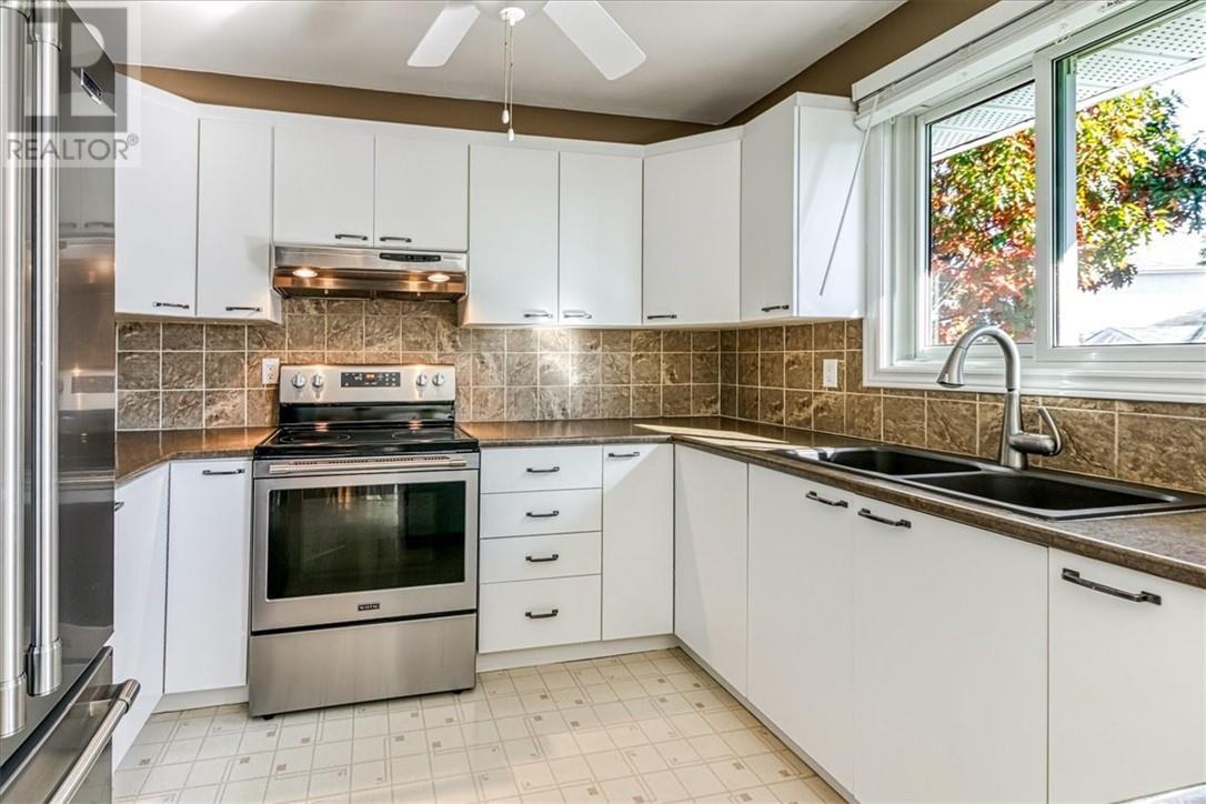 92 Ravina Avenue, Garson, ON - Indoor Photo Showing Kitchen With Double Sink
