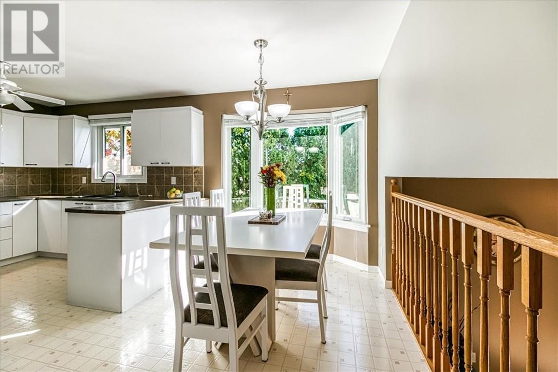 92 Ravina Avenue, Garson, ON - Indoor