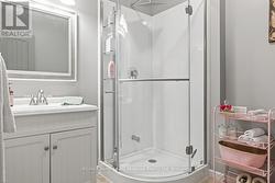 Ensuite bath - 3 pc -