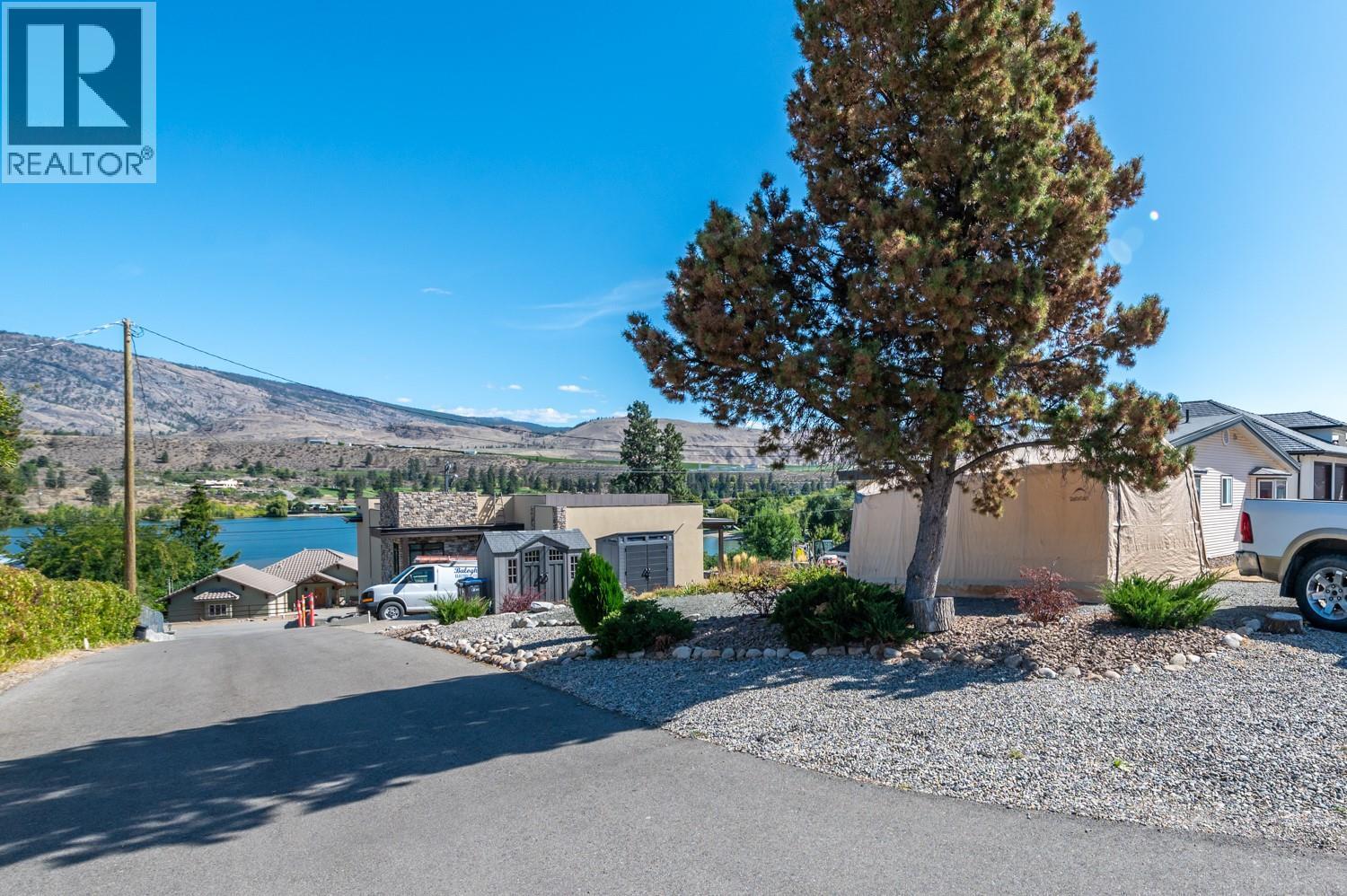 6764 Lakeside Drive, Oliver, BC - Outdoor