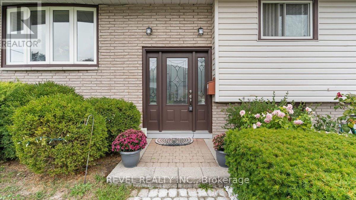 12 Chown Crescent, Belleville, ON - Outdoor With Exterior