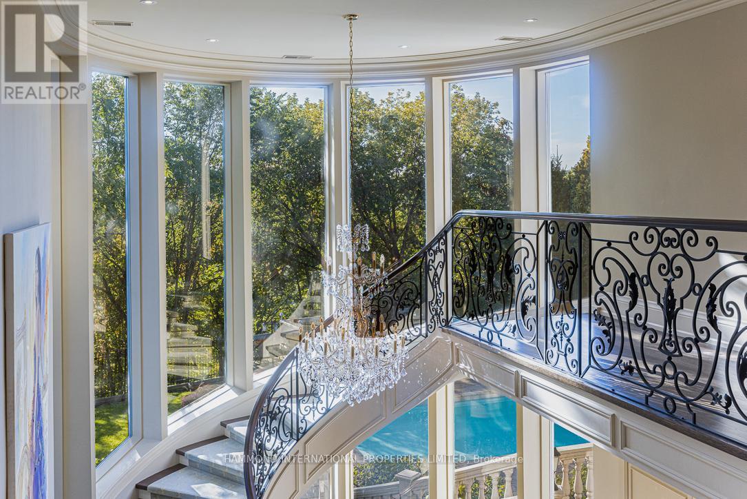 32 Arjay Crescent, Toronto, ON - Indoor Photo Showing Other Room