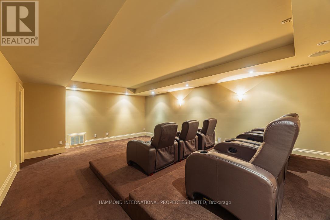 32 Arjay Crescent, Toronto, ON - Indoor