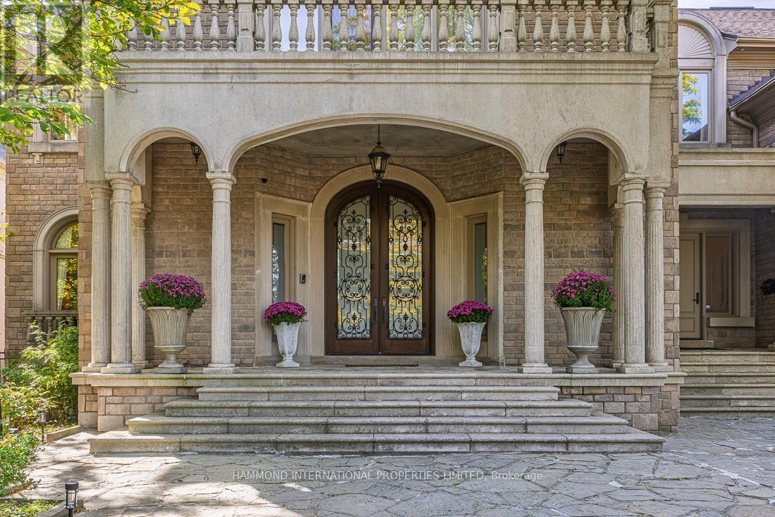 32 Arjay Crescent, Toronto, ON - Outdoor