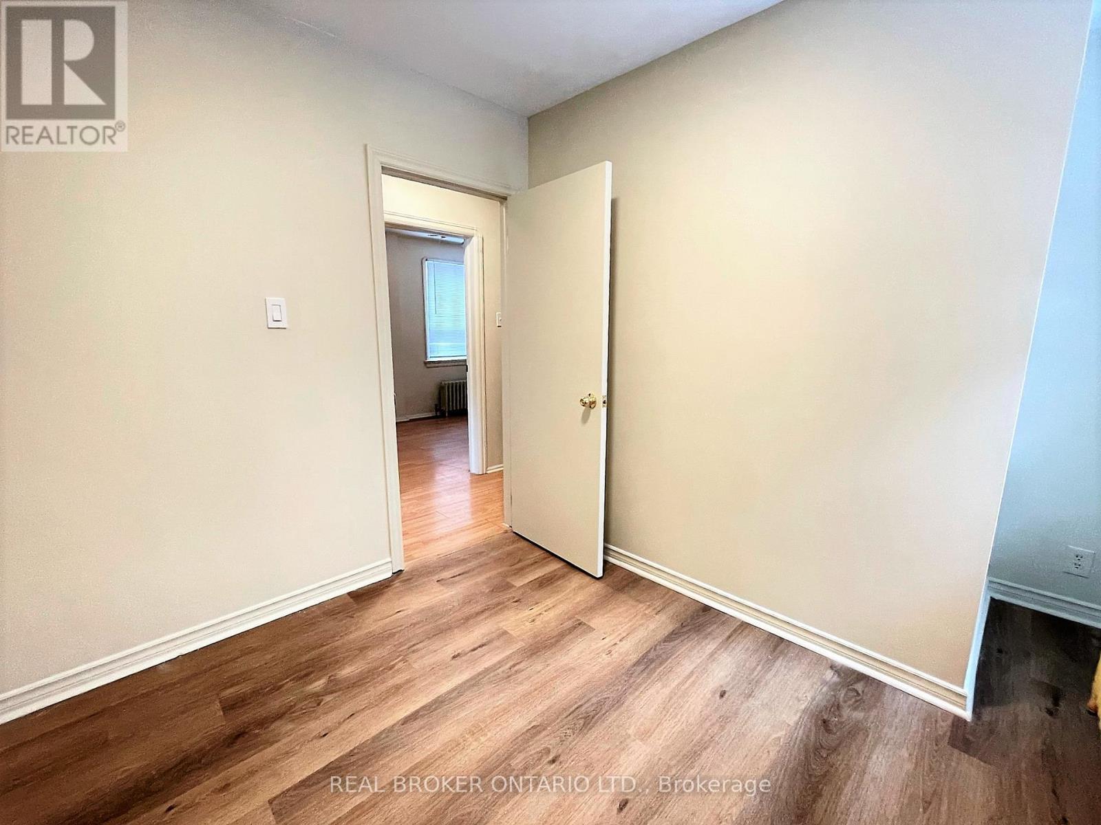 C - 204 O'Connor Drive, Toronto, ON - Indoor Photo Showing Other Room