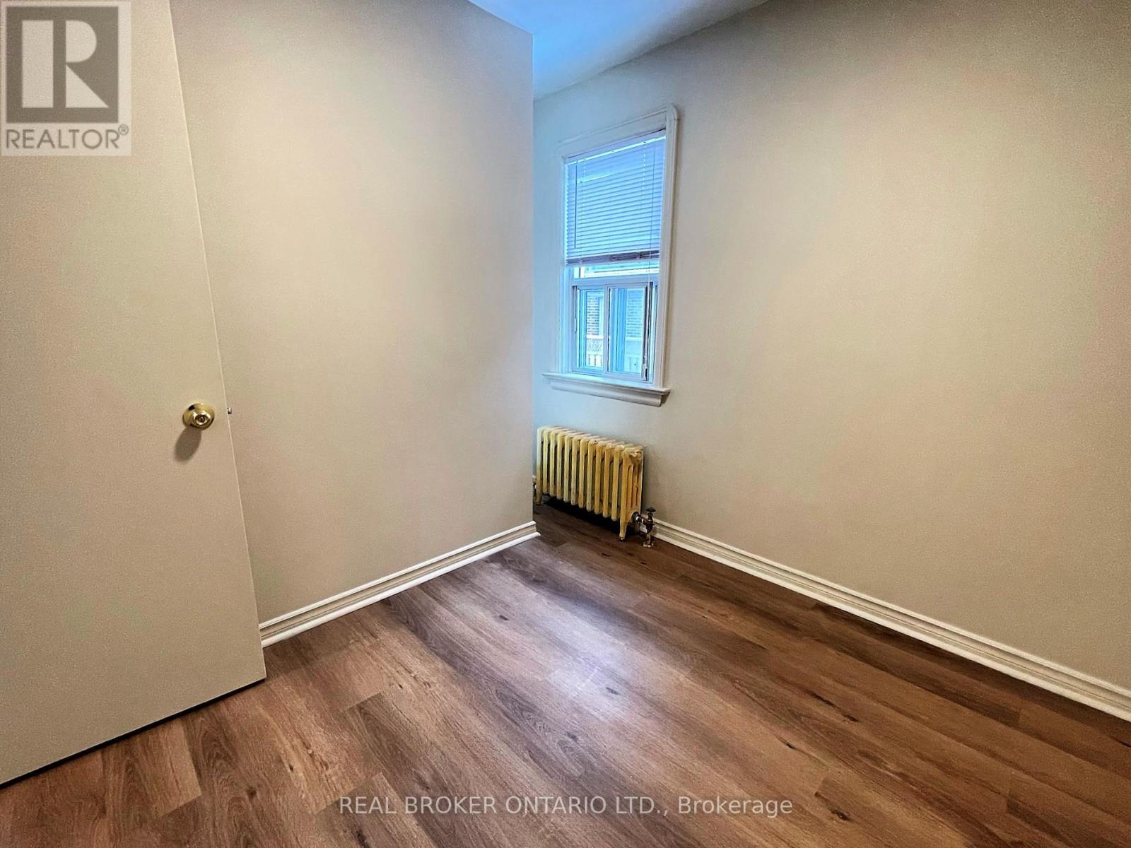 C - 204 O'Connor Drive, Toronto, ON - Indoor Photo Showing Other Room