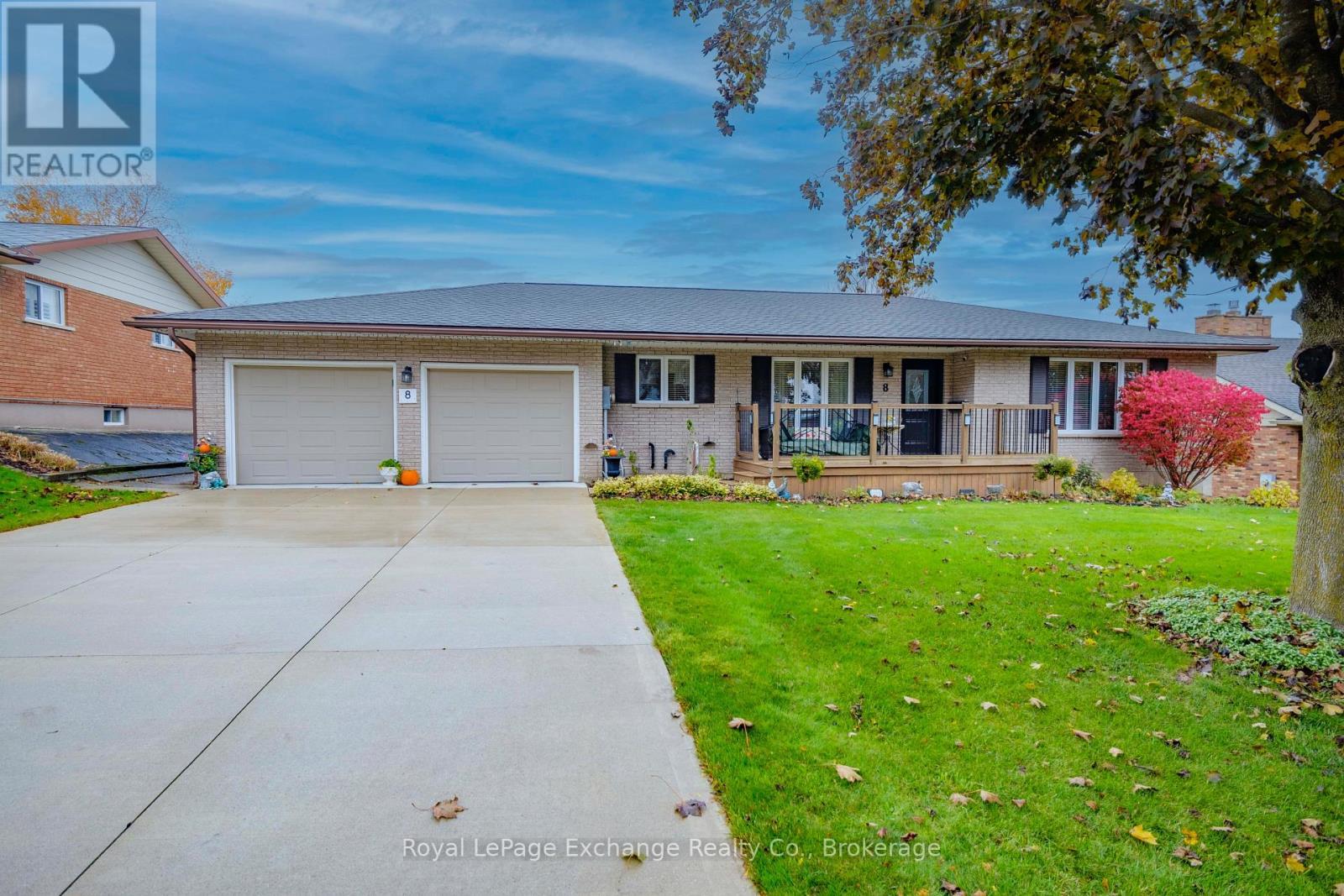 8 Remington Drive, North Huron (Wingham), ON - Outdoor With Deck Patio Veranda With Facade