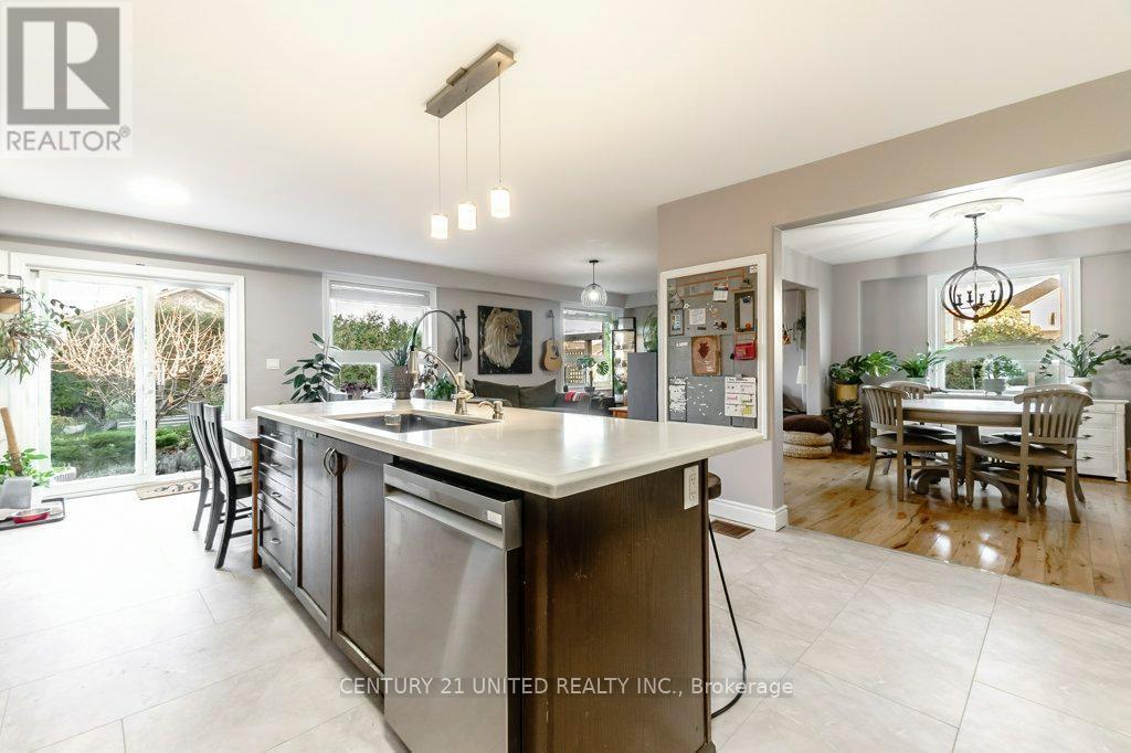 810 Hargrove Trail, Peterborough (Ashburnham Ward 4), ON - Indoor