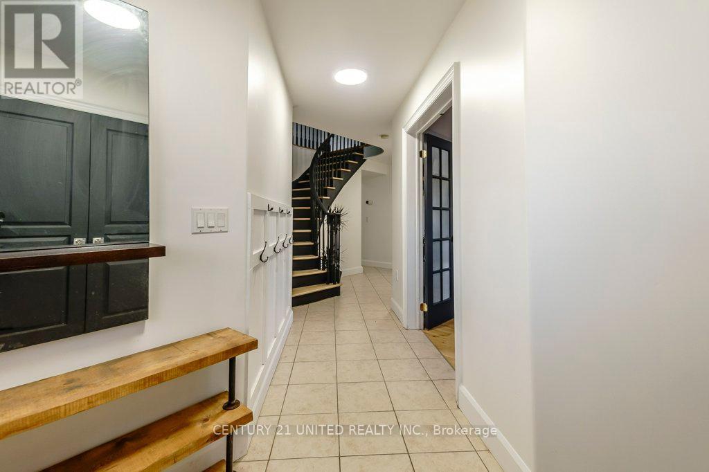 810 Hargrove Trail, Peterborough (Ashburnham Ward 4), ON - Indoor Photo Showing Other Room