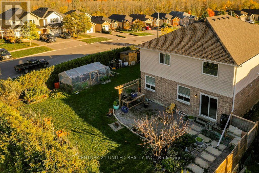 810 Hargrove Trail, Peterborough (Ashburnham Ward 4), ON - Outdoor