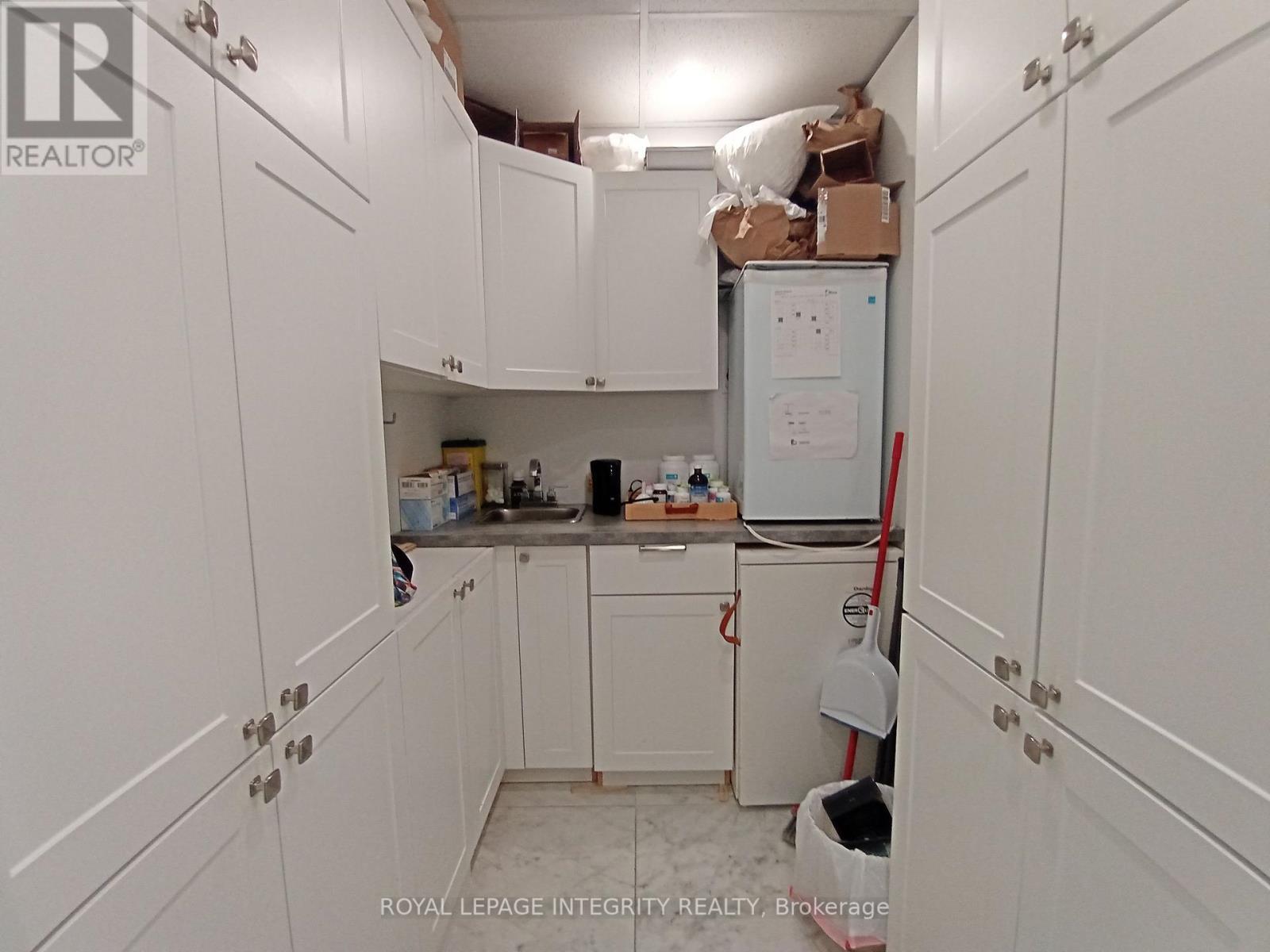 69 Kempster Avenue, Ottawa, ON