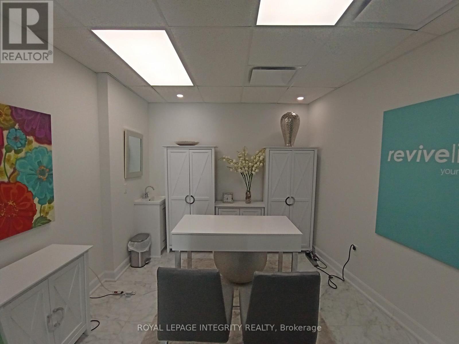 69 Kempster Avenue, Ottawa, ON