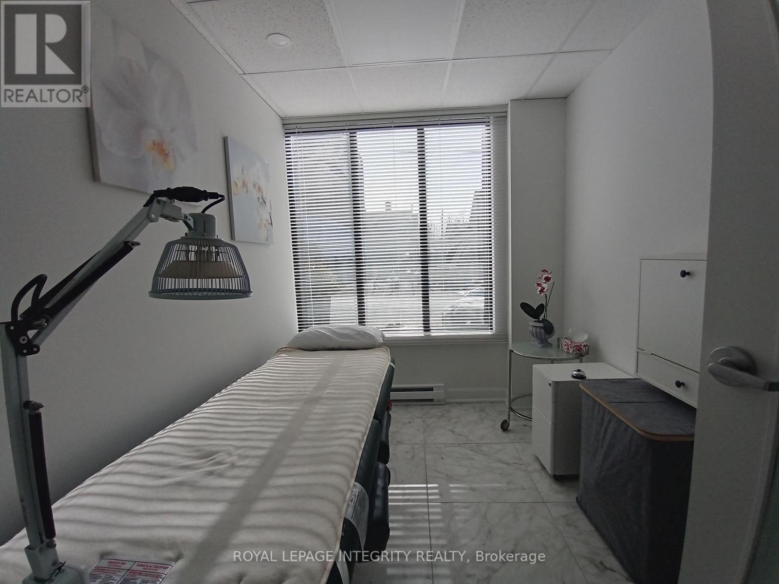 69 Kempster Avenue, Ottawa, ON