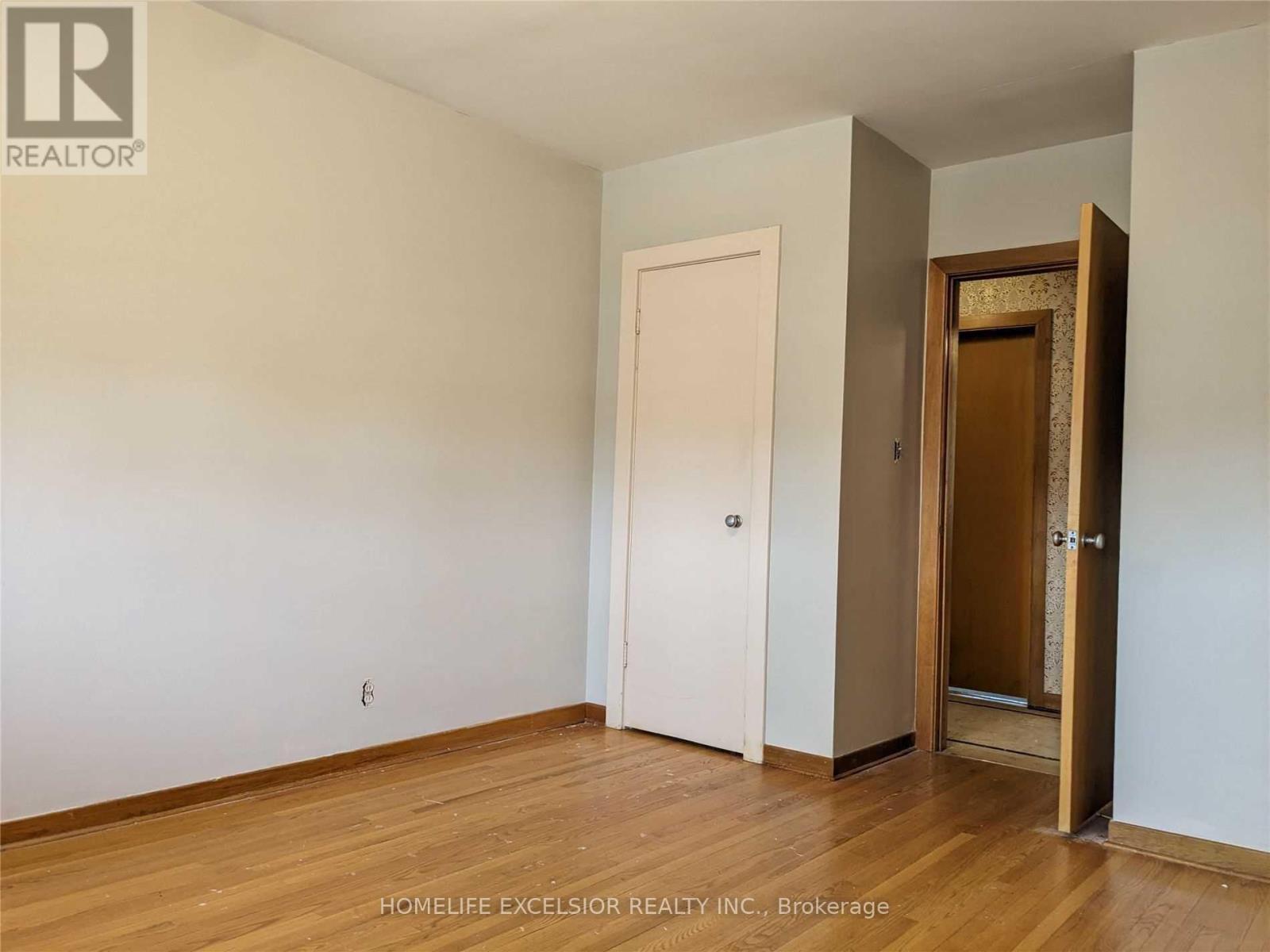 1482 Simcoe Street N, Oshawa, ON