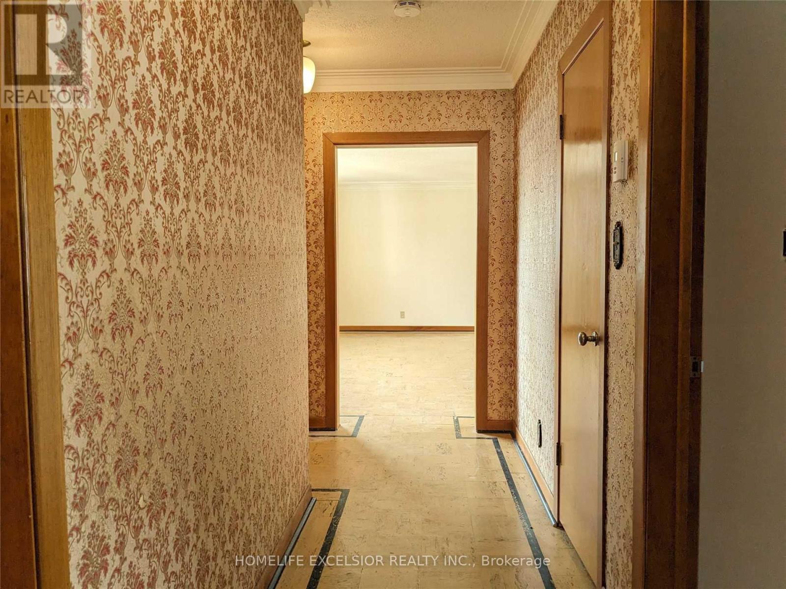 1482 Simcoe Street N, Oshawa, ON