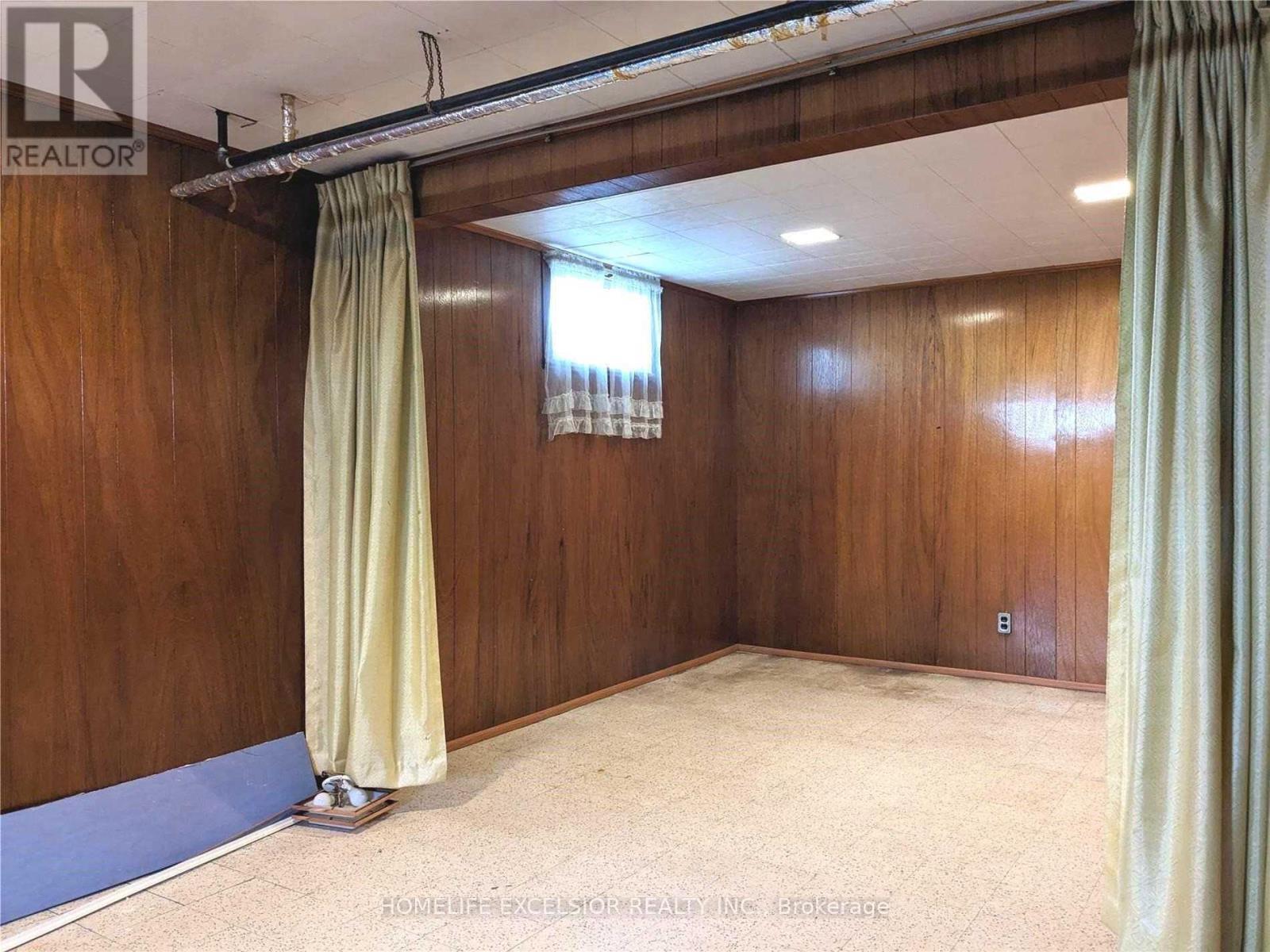 1482 Simcoe Street N, Oshawa, ON