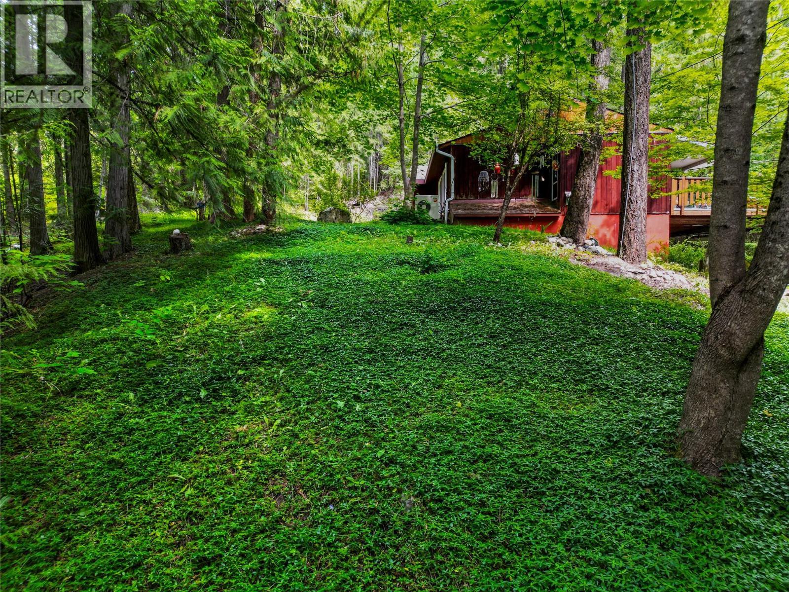 8043 97A Highway, Mara, BC - Outdoor