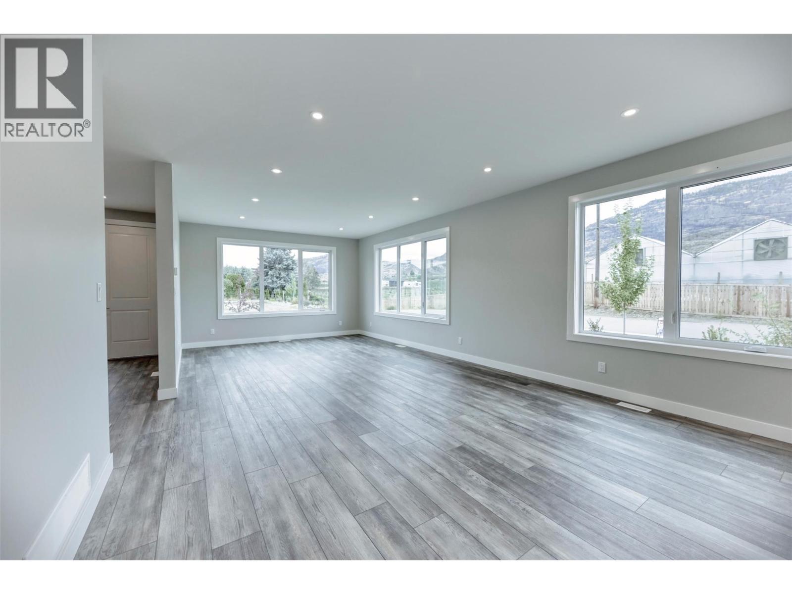 3 Wood Duck Way, Osoyoos, BC - Indoor