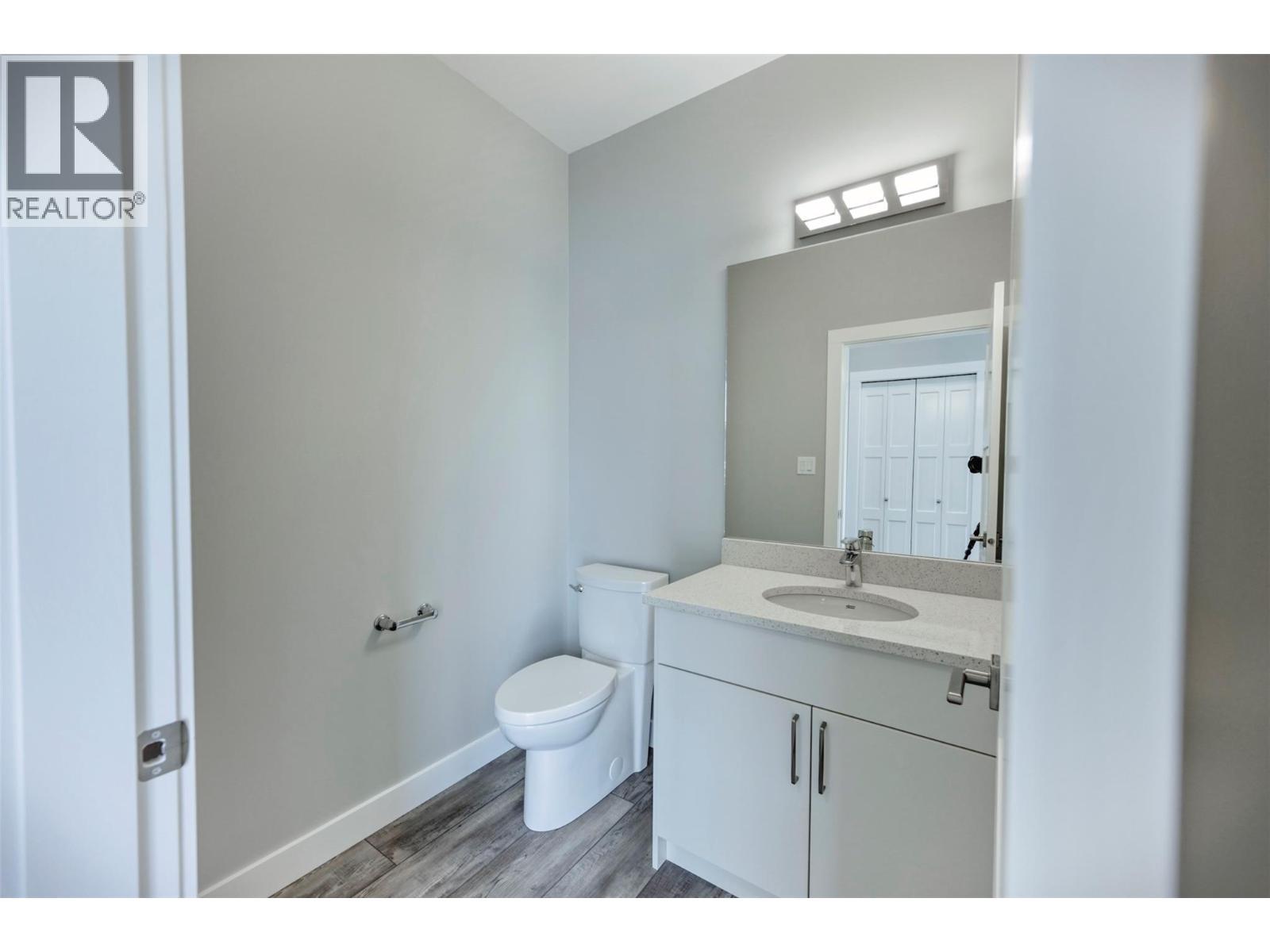 3 Wood Duck Way, Osoyoos, BC - Indoor Photo Showing Bathroom