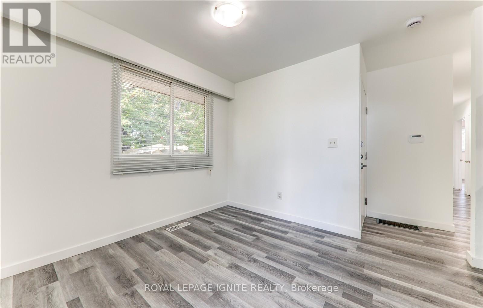 3 Bed Suite - 70 Port Darlington Road, Clarington, ON - Indoor Photo Showing Other Room