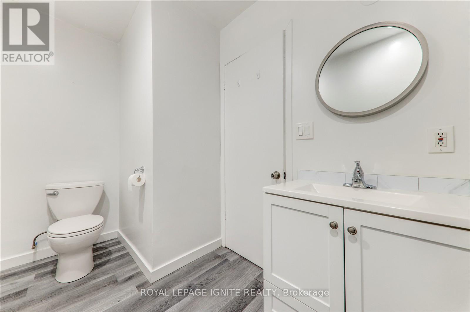 3 Bed Suite - 70 Port Darlington Road, Clarington, ON - Indoor Photo Showing Bathroom