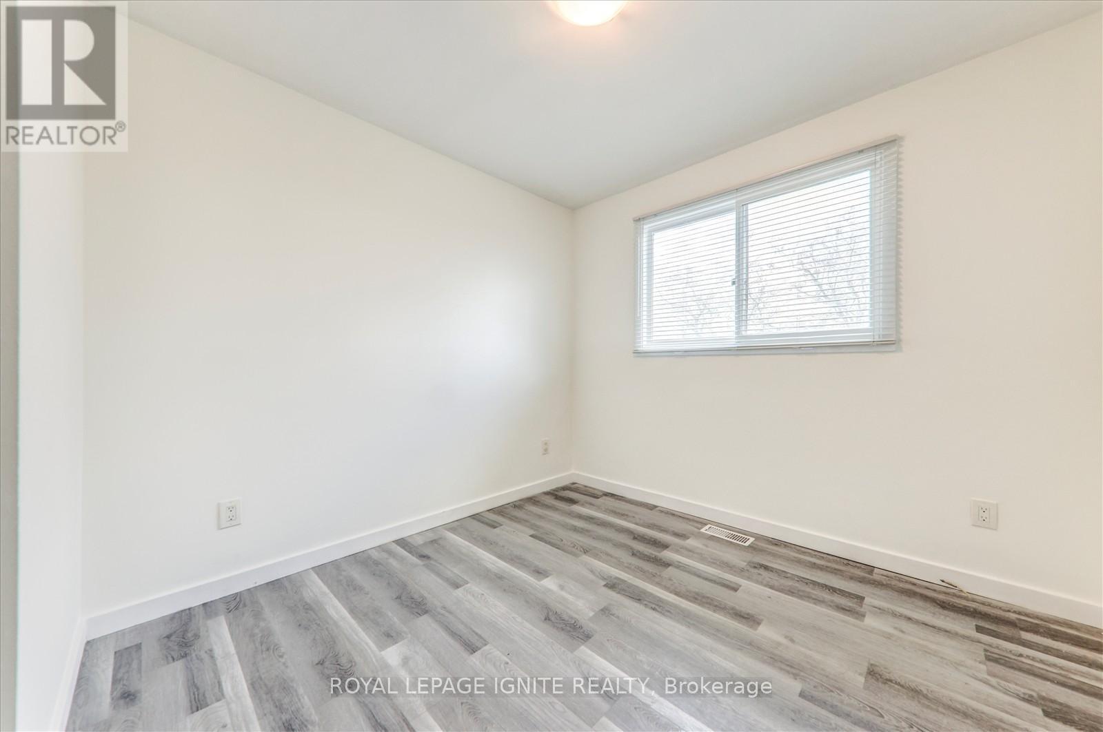 3 Bed Suite - 70 Port Darlington Road, Clarington, ON - Indoor Photo Showing Other Room